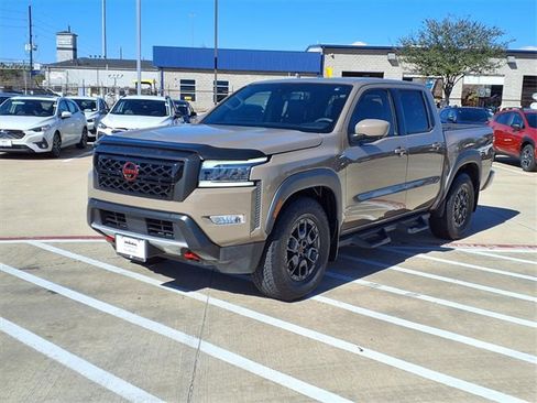 Used 2023 Nissan Frontier Pro-X w/ Pro-X Premium Package image 3