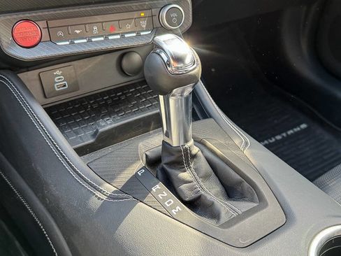 Used 2024 Ford Mustang GT Premium image 33