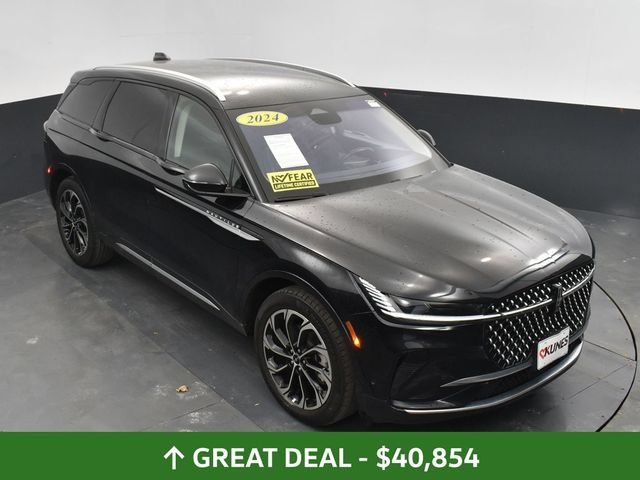Used 2024 Lincoln Nautilus Reserve AWD/4WD image 41