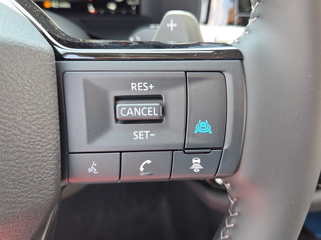 New 2026 Nissan Pathfinder SL w/ Cargo Package FWD image 24