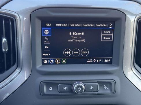 Used 2025 Chevrolet Silverado 2500 Custom w/ Custom Convenience Package image 4