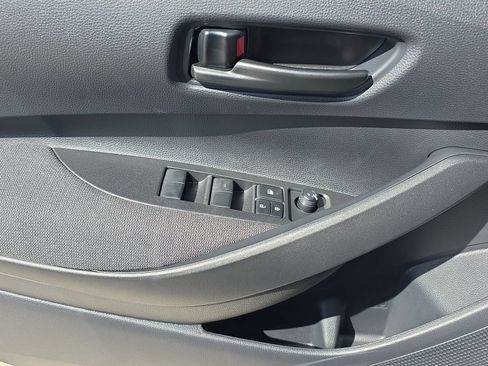 Used 2026 Toyota Corolla LE FWD image 25