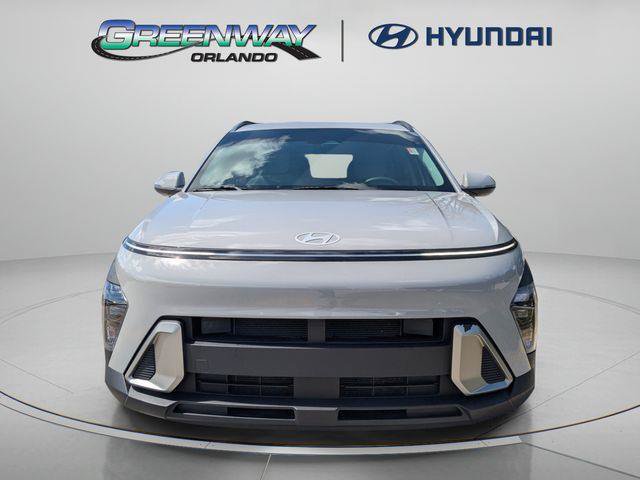 Used 2024 Hyundai Kona SEL FWD image 3