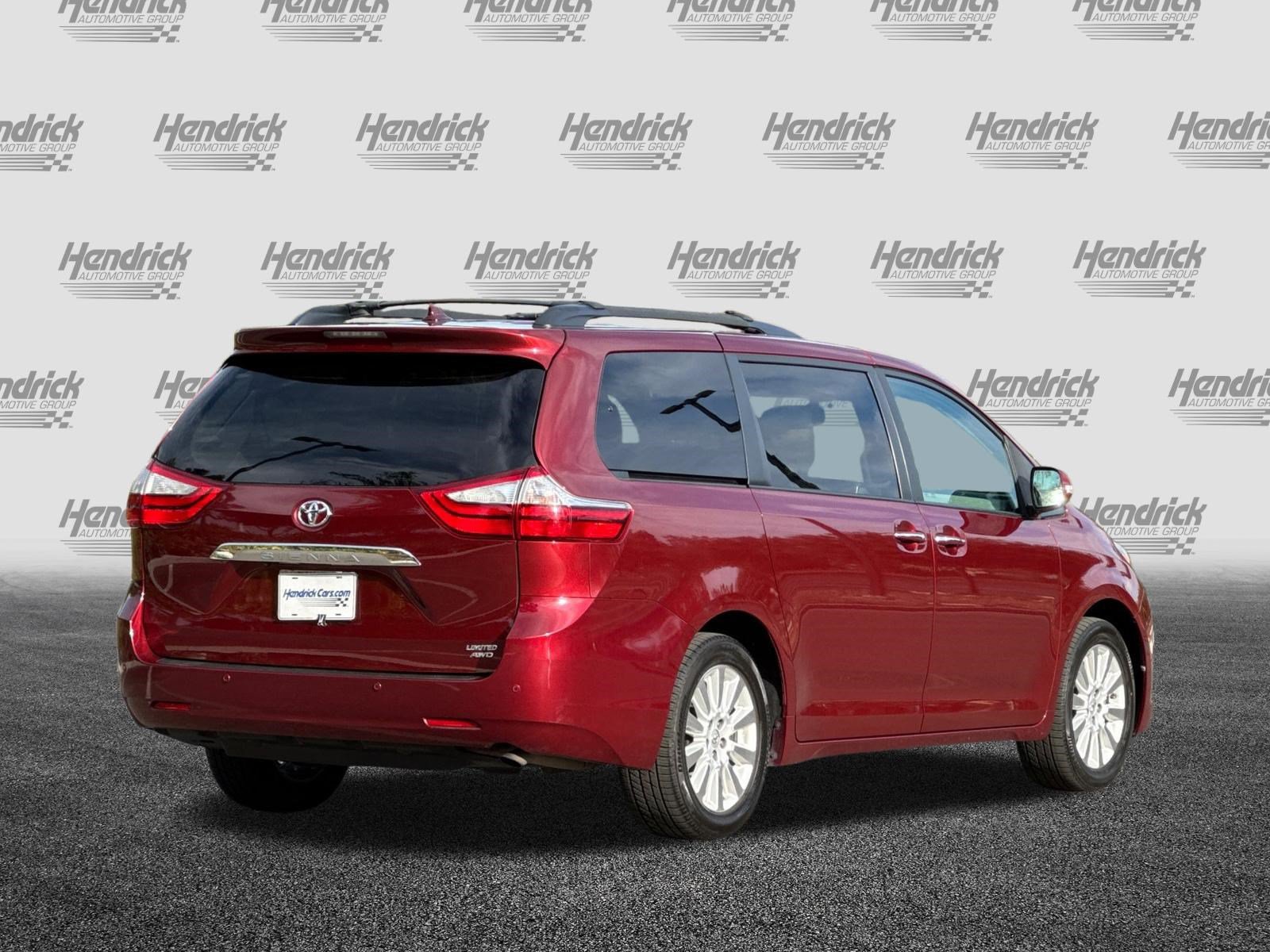 Used 2015 Toyota Sienna Limited Premium AWD/4WD image 5