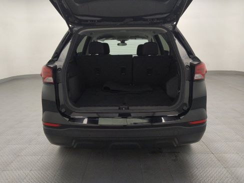 Used 2024 Chevrolet Equinox LS w/ LS Convenience Package image 29