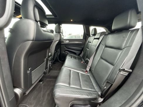 Used 2022 Jeep Grand Cherokee Limited w/ Tech Group image 29