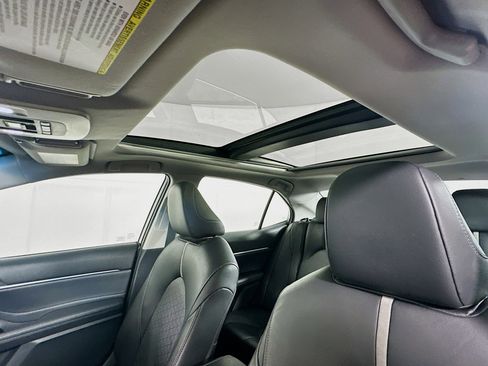 Used 2018 Toyota Camry XSE w/ Driver Assist Package FWD image 26