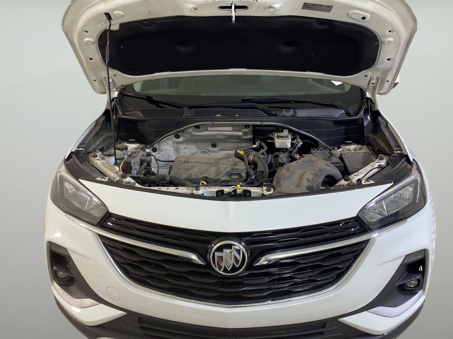 Used 2020 Buick Encore GX Preferred w/ Cold Weather Comfort Package FWD image 9