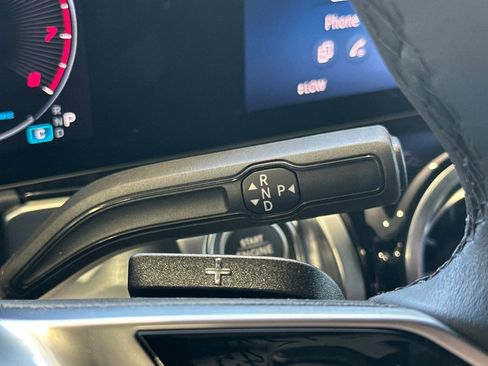 New 2025 Mercedes-Benz GLB 250 4MATIC image 21