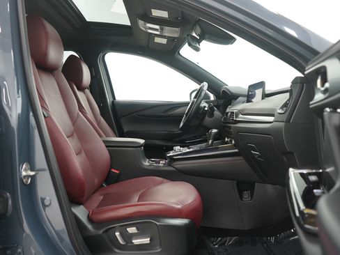 Used 2023 MAZDA CX-9 Carbon Edition image 11
