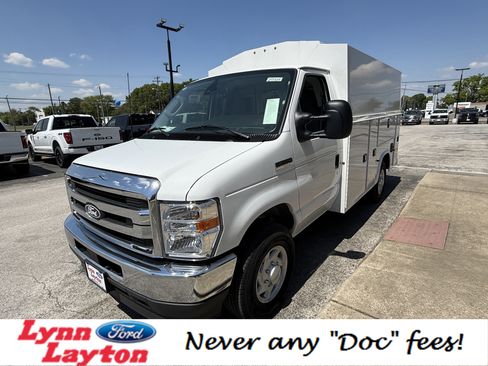 New 2026 Ford E-350 and Econoline 350 Super Duty w/ Power Equipment Group image 6