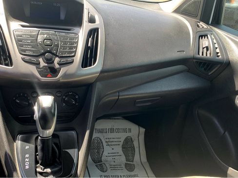 Used 2014 Ford Transit Connect XLT image 16