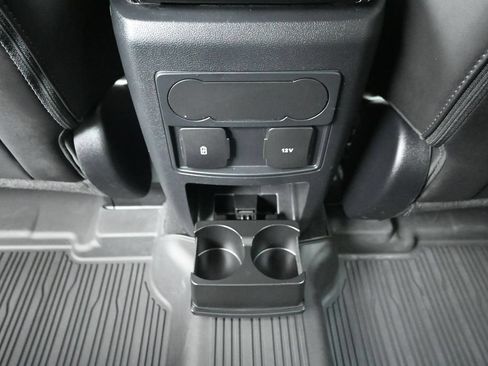 Used 2023 Ford Explorer XLT w/ Equipment Group 202A AWD/4WD image 26