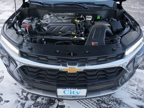 New 2026 Chevrolet Trax LT w/ Driver Confidence Package image 24