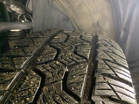 Used 2023 Toyota Tacoma TRD Sport w/ TRD Premium Sport Package image 32