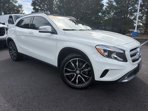 Used 2016 Mercedes-Benz GLA 250 image 2
