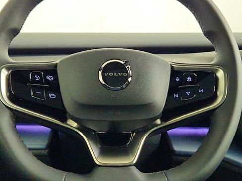New 2026 Volvo EX30 Plus w/ Protection Package Premier AWD/4WD image 23