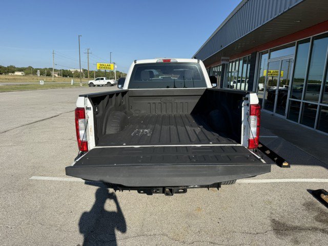 Used 2018 Ford F250 XL w/ Power Equipment Group RWD image 5