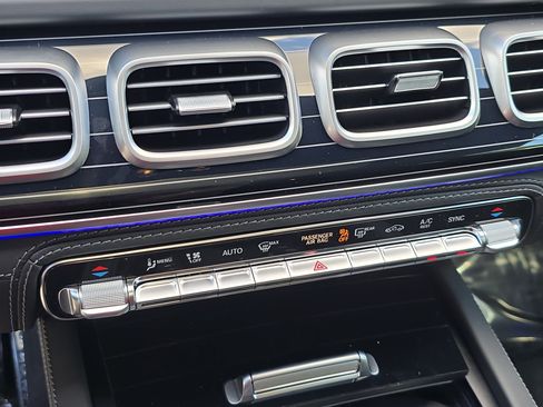 New 2026 Mercedes-Benz GLS 63 AMG 4MATIC image 24