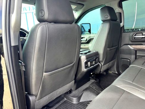 Used 2021 Chevrolet Silverado 3500 LTZ w/ LTZ Plus Package image 20