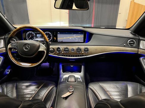 Used 2014 Mercedes-Benz S 550 Sedan image 14