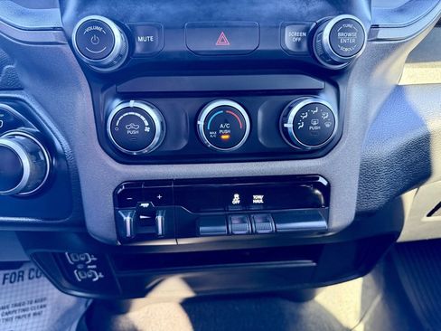 Used 2022 RAM 2500 Tradesman image 22