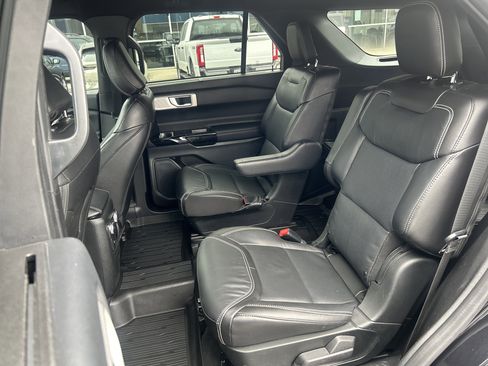 Used 2022 Ford Explorer ST w/ Equipment Group 401A image 25