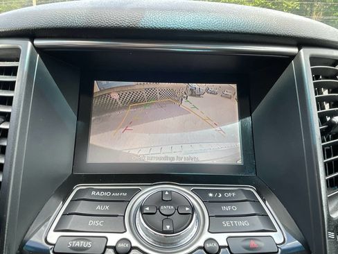 Used 2016 INFINITI QX70 2WD image 19