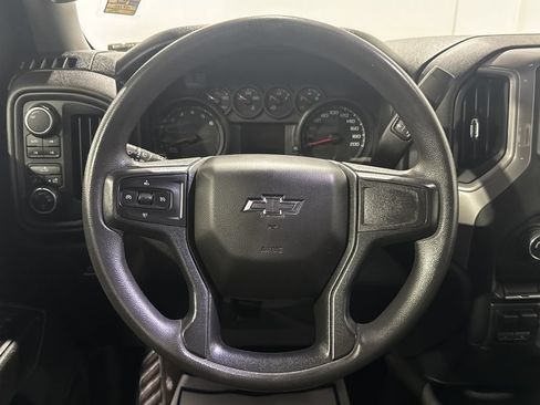 Used 2022 Chevrolet Silverado 1500 Custom Trail Boss w/ LPO, Dark Essentials Package AWD/4WD image 5