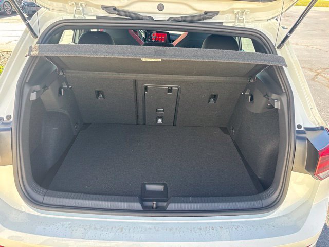 Certified 2024 Volkswagen GTI SE FWD image 7