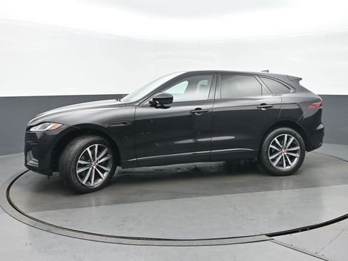 Used 2021 Jaguar F-PACE R-Dynamic S image 6