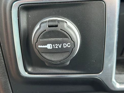 Used 2024 Jeep Gladiator Sport AWD/4WD image 21