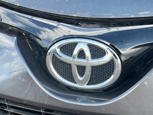 Used 2016 Toyota RAV4 LE AWD/4WD image 13
