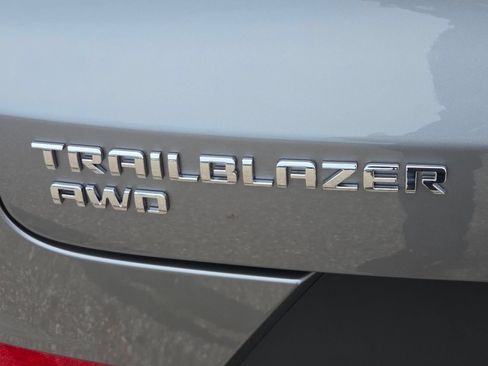 New 2026 Chevrolet TrailBlazer LS w/ LS Convenience Package AWD/4WD image 4
