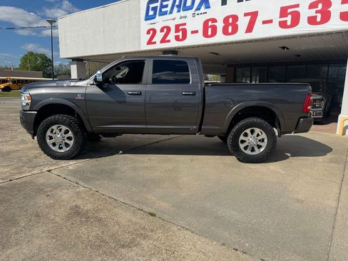 Used 2022 RAM 2500 Laramie image 3