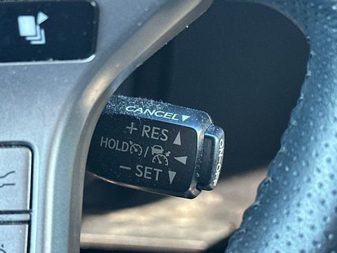 Used 2023 Toyota 4Runner Limited image 24