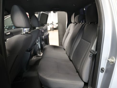 Used 2019 Toyota Tacoma TRD Off-Road w/ Technology Package image 41