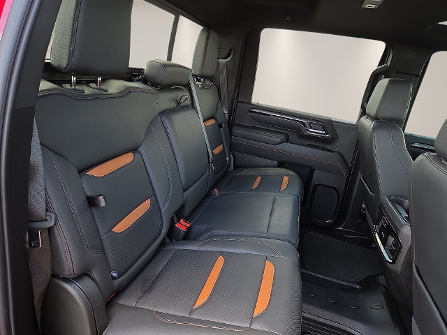 Used 2025 GMC Sierra 2500 AT4 w/ Technology Package AWD/4WD image 14