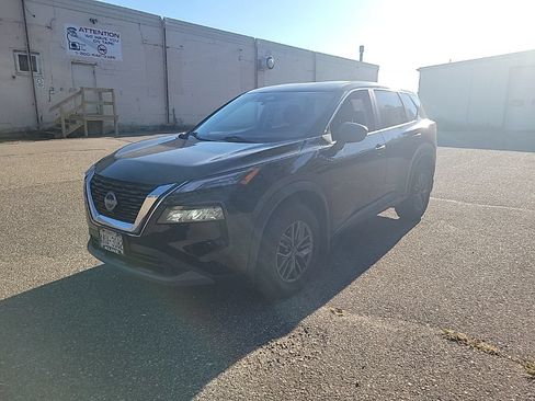 Used 2023 Nissan Rogue S AWD/4WD image 26