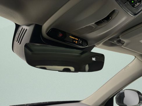 Used 2021 Volvo XC90 T8 Inscription w/ Advanced Package image 28