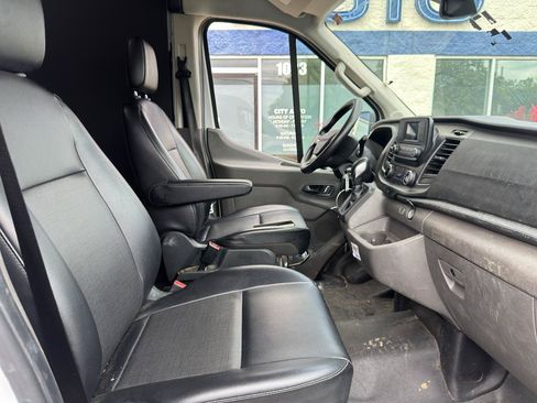Used 2023 Ford Transit 250 Medium Roof w/ Load Area Protection Package RWD image 16