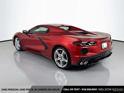 Used 2021 Chevrolet Corvette Stingray Preferred Conv w/ Battery Protection Package RWD image 7