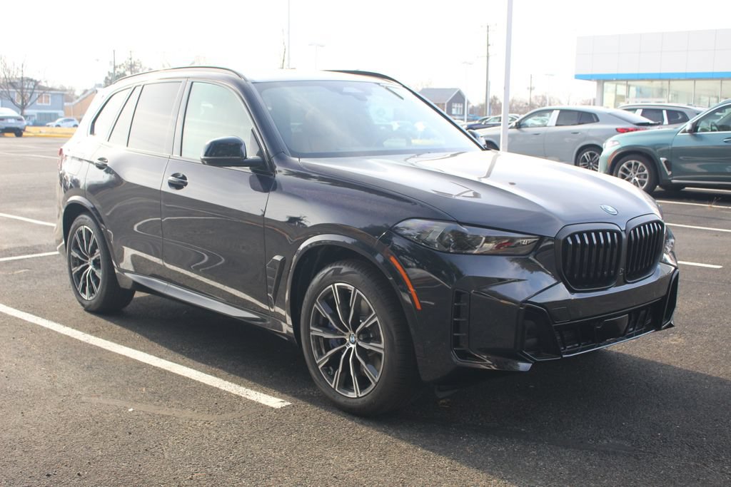 Used 2026 BMW X5 xDrive50e w/ Executive Package AWD/4WD image 1