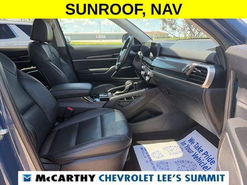 Used 2025 Kia Telluride S FWD image 25