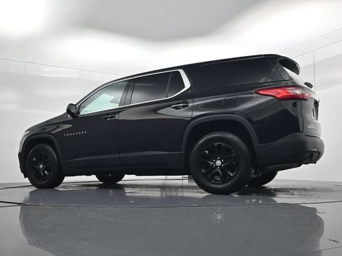 Used 2020 Chevrolet Traverse LS w/ LPO, Floor Liner Package AWD/4WD image 41