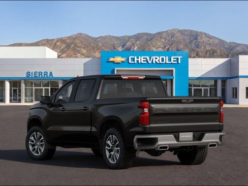 New 2026 Chevrolet Silverado 1500 LT w/ Z71 Off-Road Package AWD/4WD image 2