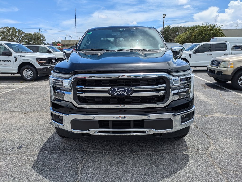 New 2026 Ford F150 Lariat w/ Equipment Group 501A Mid AWD/4WD image 9