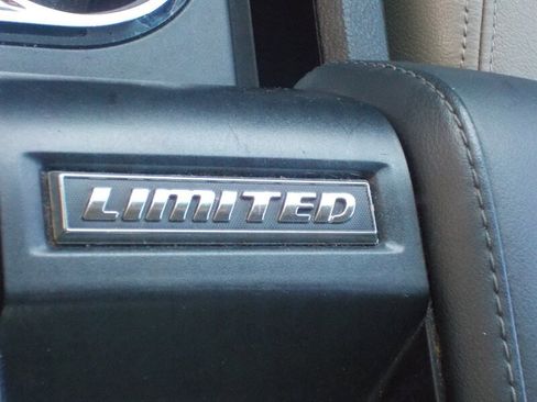Used 2014 Toyota Tundra Limited w/ Limited Premium Package image 26