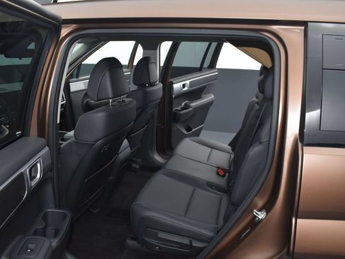 Used 2024 Hyundai Santa Fe XRT AWD/4WD image 12