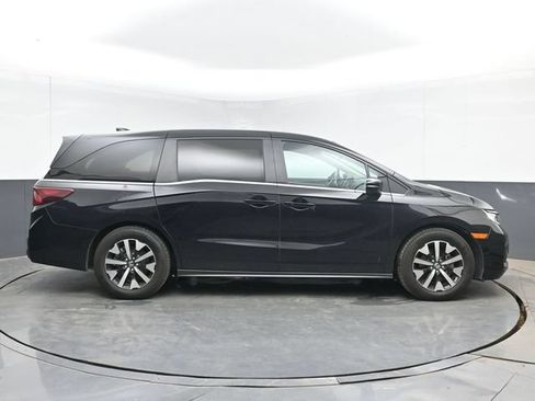 Used 2025 Honda Odyssey EX-L image 11